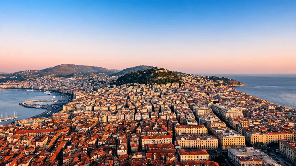 Location saisonnière à Nice : la réglementation 2026 (quotas, 90 jours, autorisations)